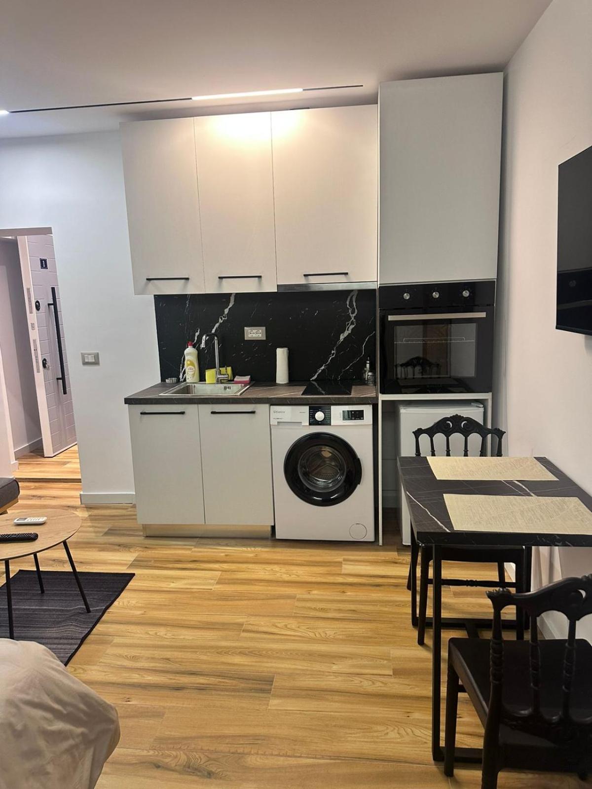 Modern Central Apartments تيرانا المظهر الخارجي الصورة